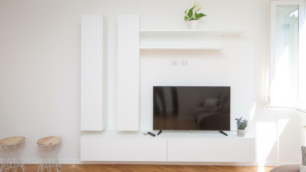 Rental In Rome Giulia Atmosphere Exterior photo